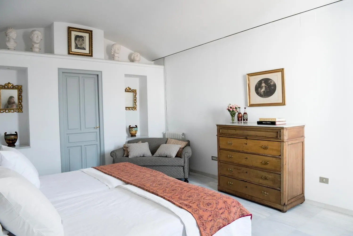 Palacio Marmoles Seville Apartment